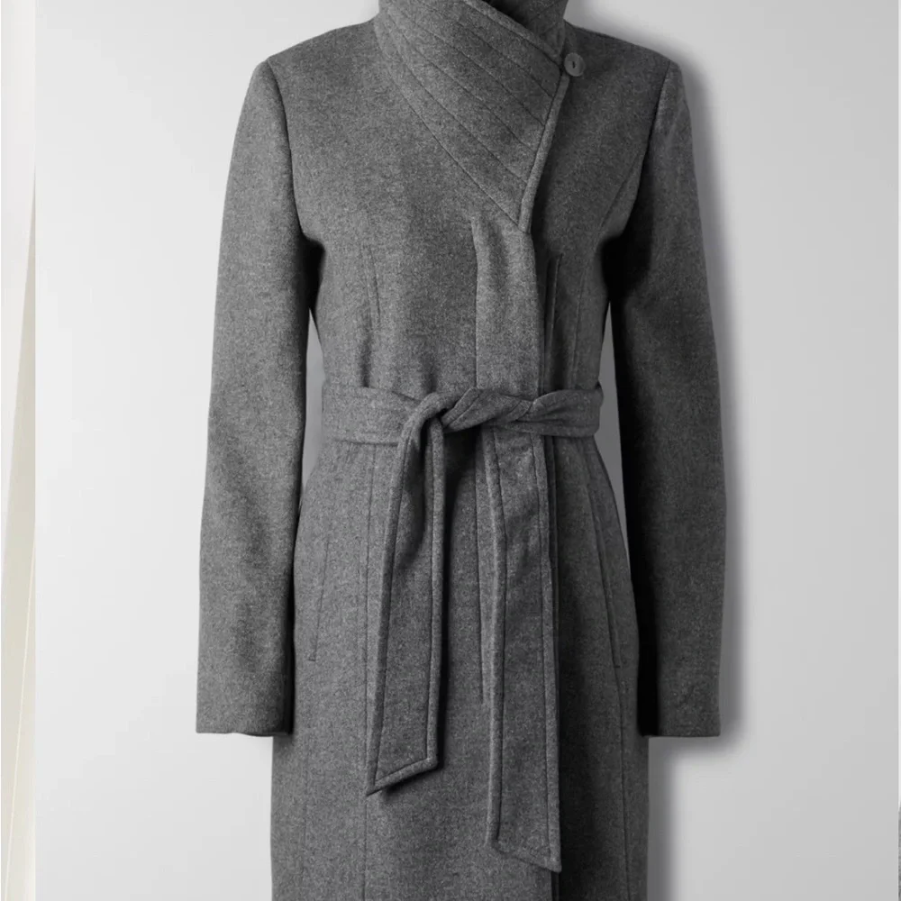 Aritzia The Connor Coat - wool coat - Picture 3 of 14